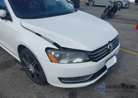 2013 Volkswagen Passat 2.5L Se из США, поврежденный, VIN 1VWBP7A37DC051213